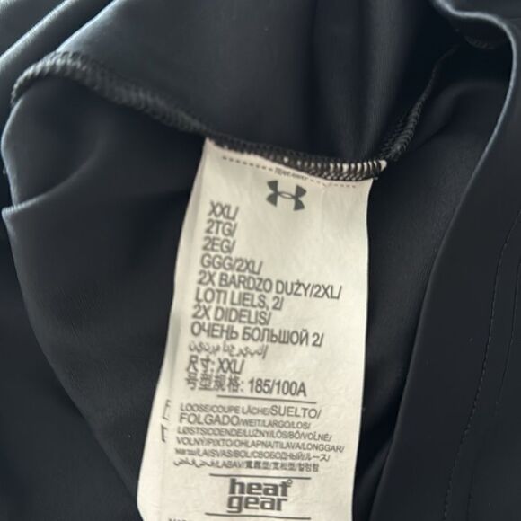 UNDER ARMOUR HEAT GEAR SHIRT. - Picture 6 of 6